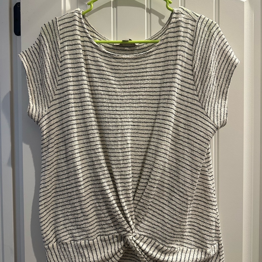 LOFT Black and White Striped Short Sleeve Top